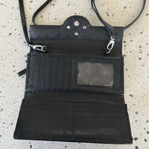 Brighton Small Black Pebbled Leather Croc Crossbody Wallet Detachable Strap EUC - Picture 7 of 12